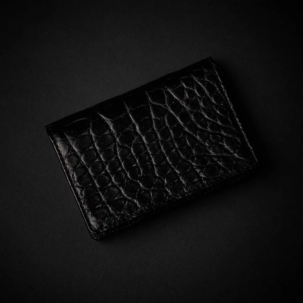 PREMIUM CROCO CARD CASE "EPIGRAPHIA"　ブラック