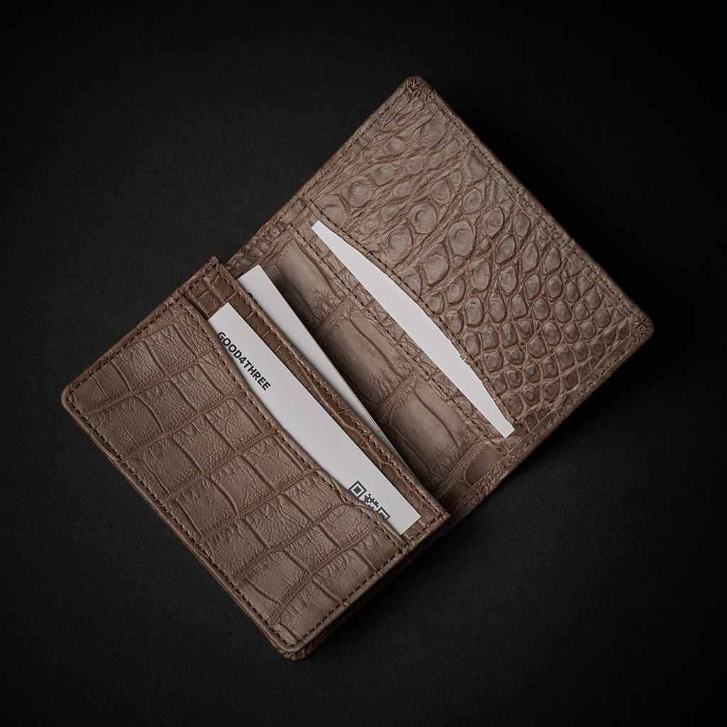   PREMIUM CROCO CARD CASE "EPIGRAPHIA"　Taupe