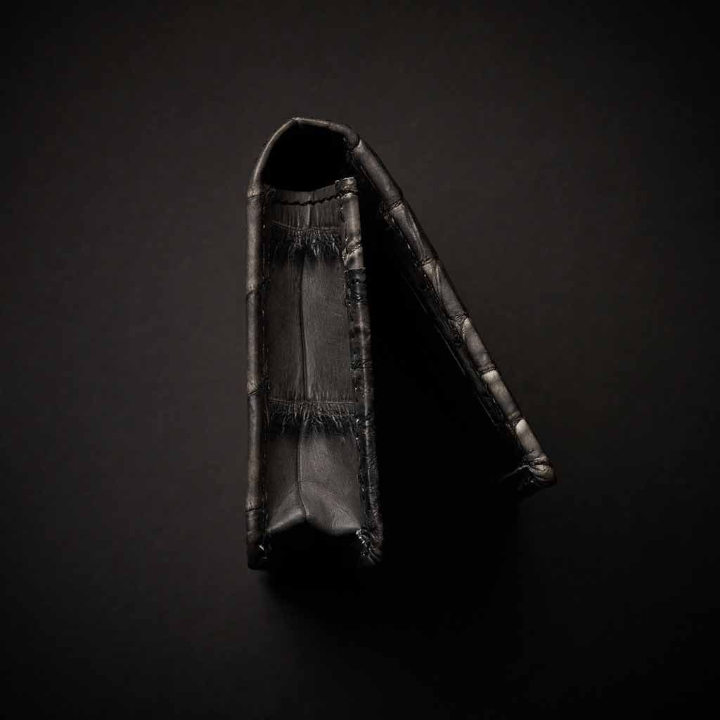 PREMIUM CROCO CARD CASE "EPIGRAPHIA"　sumikuro