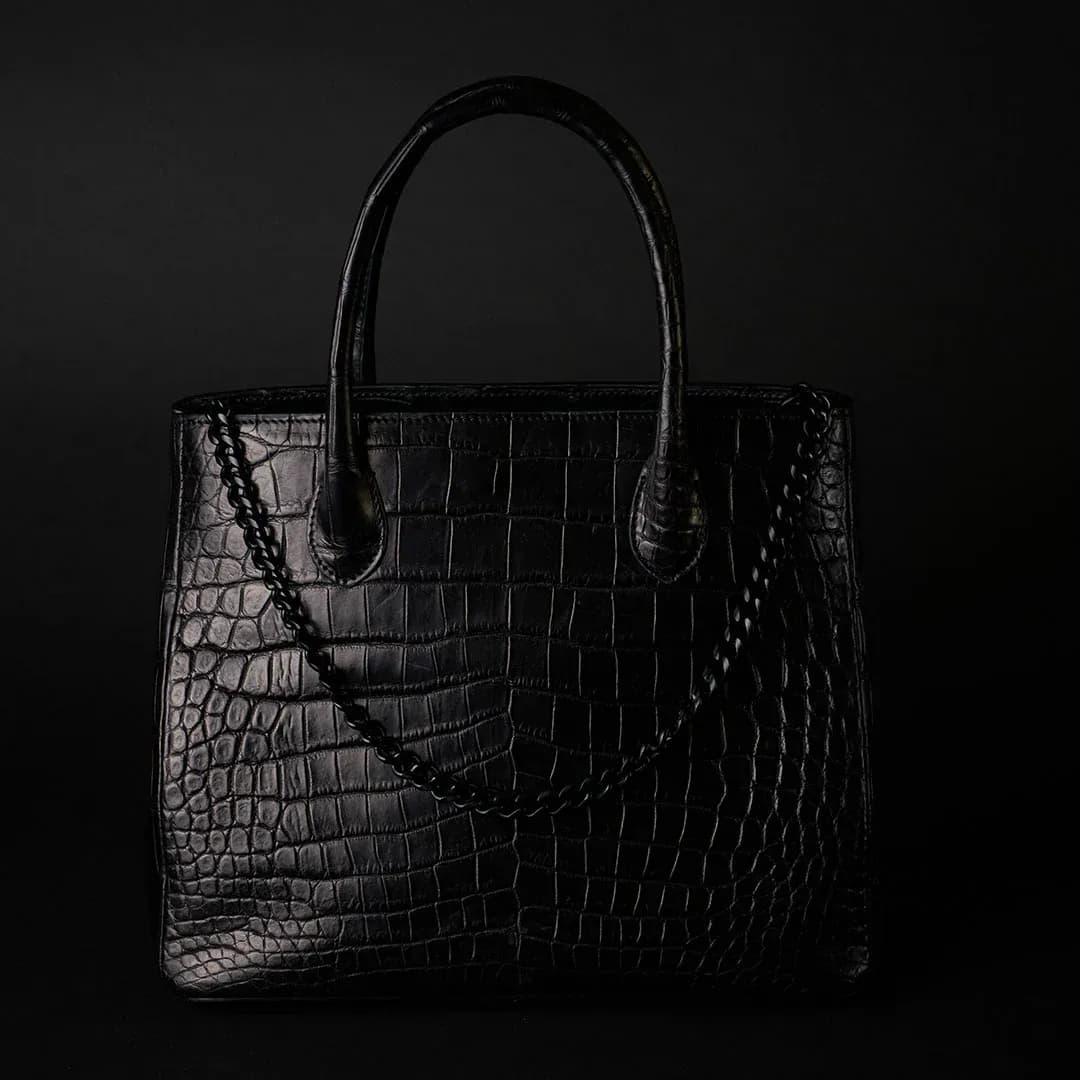 PREMIUM CROCO LOUNGE TOTE MAESTRO