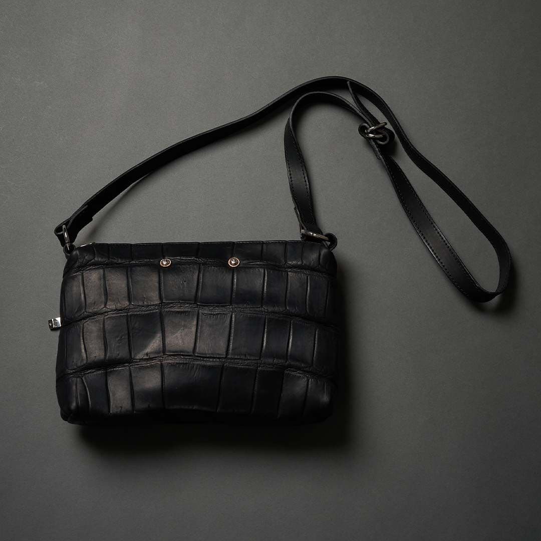 CROCODILE MINI SHOULDER BAG　シルバーチェーン付き