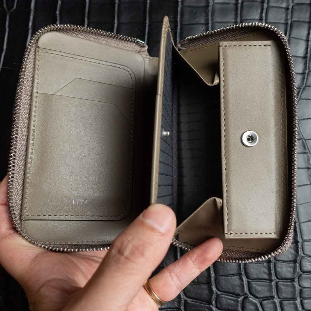 CRISTY SMART MID WLT .5 / CROCO TAUPEクロコダイル財布