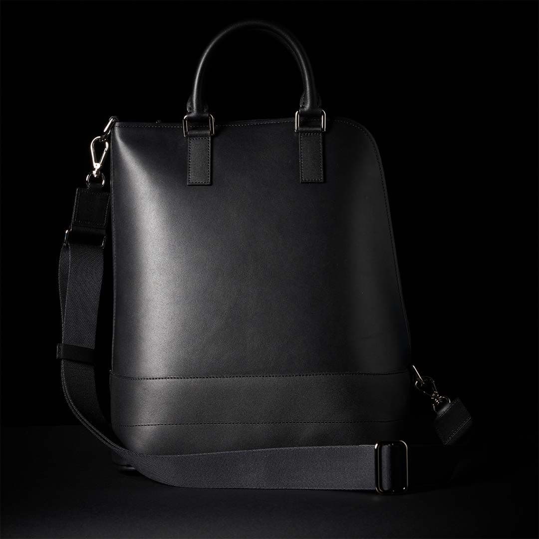 BONNIE VERTICAL TOTE - PM / RAPTO FLEX ブラック
