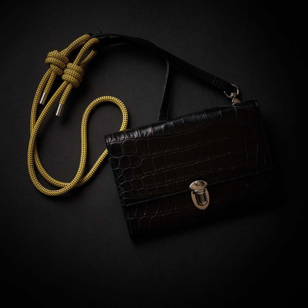MICHELLE FUKIN CLUTCH POUCH / CROCO
